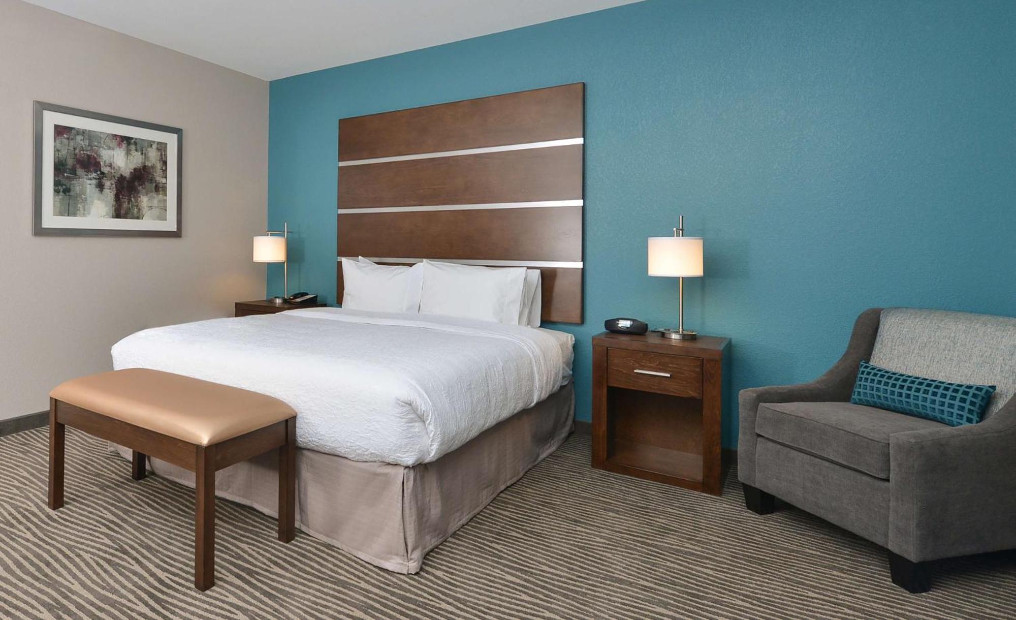 Hampton Inn & Suites Des Moines Downtown Экстерьер фото