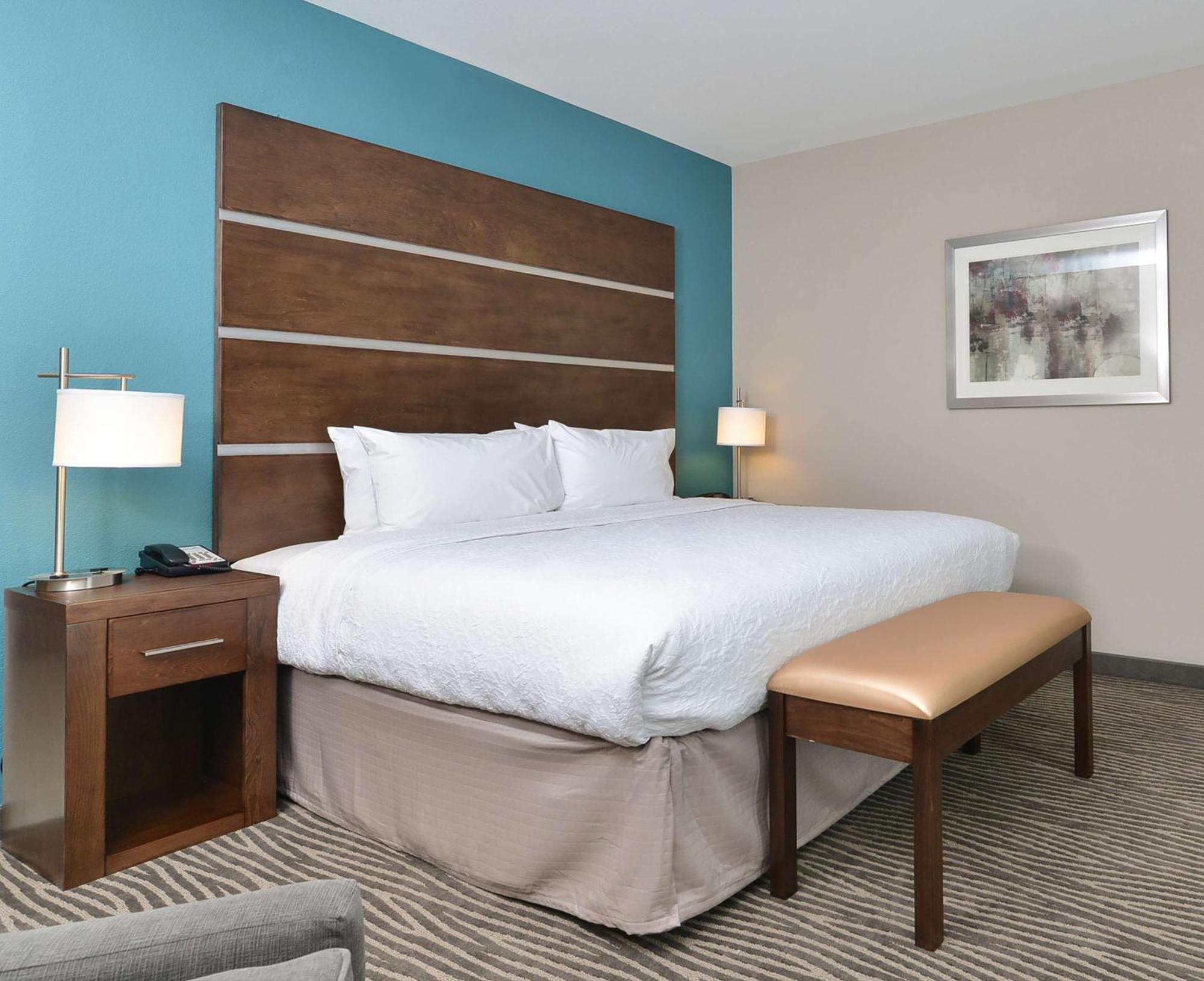 Hampton Inn & Suites Des Moines Downtown Экстерьер фото